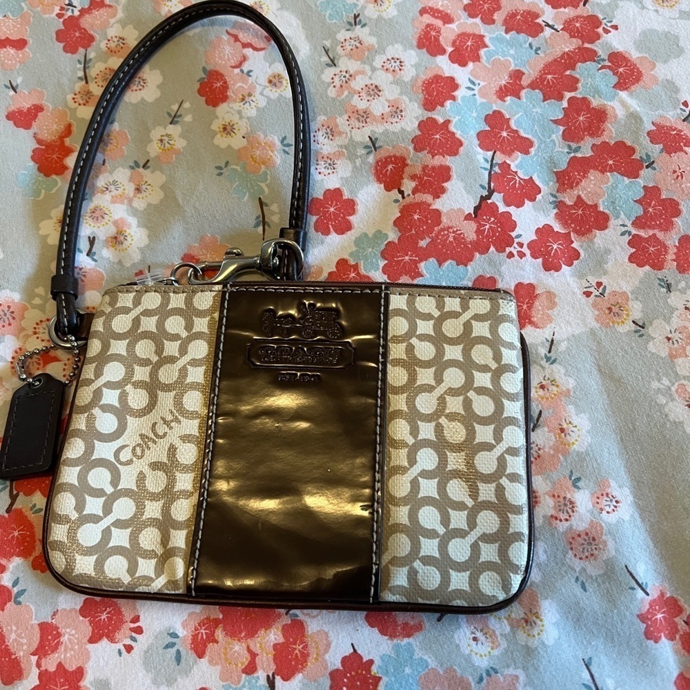 Coach Wristlet wallet